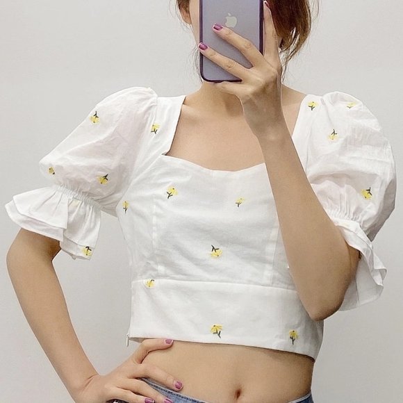 Women Lavender Square Collar Short Sleeve Crop Top - Picture 3 of 5